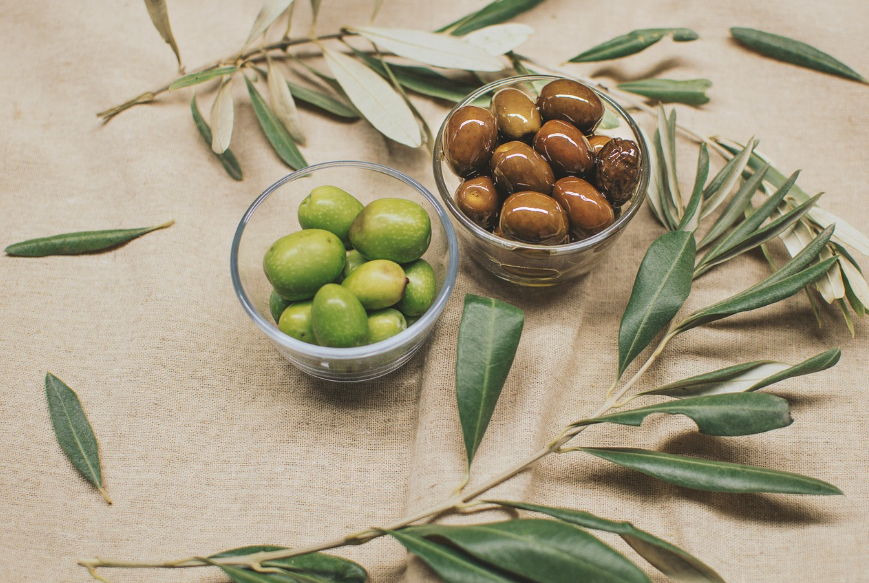 Genomica e biotecnologie di nuova generazione in olivo